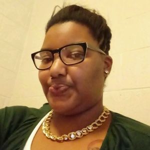 Meet your Posher, Kaye